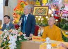 Chủ tịch Mặt trận Tổ quốc Việt Nam Đỗ Văn Chiến làm việc tại Ban Trị sự Phật giáo tỉnh Thanh Hóa